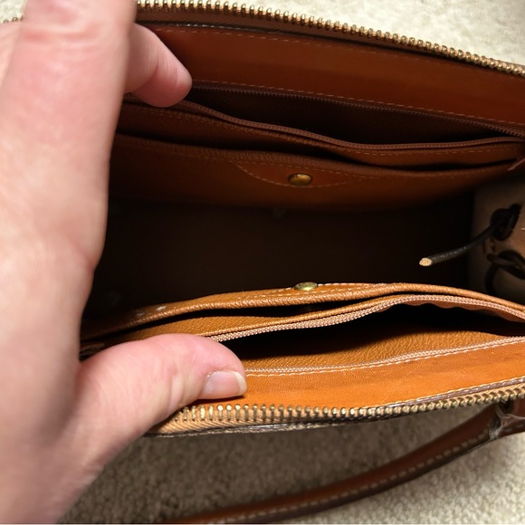 Purses - Picture 7 of 14